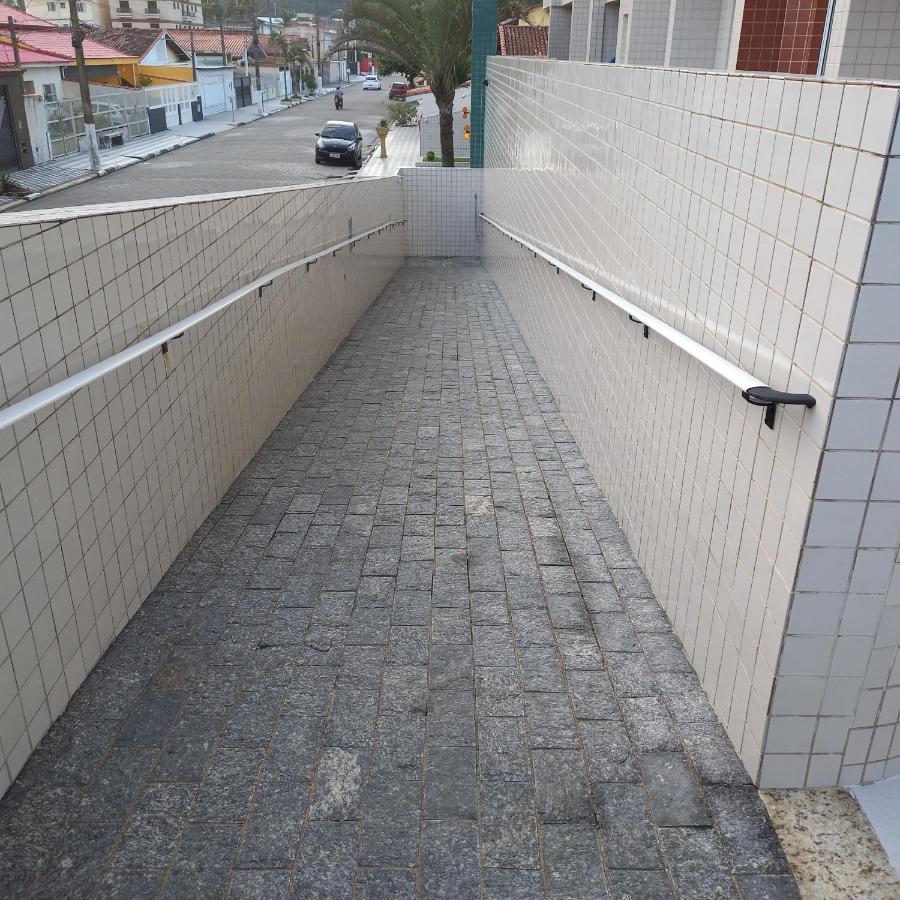 Otimo Apartamento Condominio Frente A Praia Монгагуа Экстерьер фото